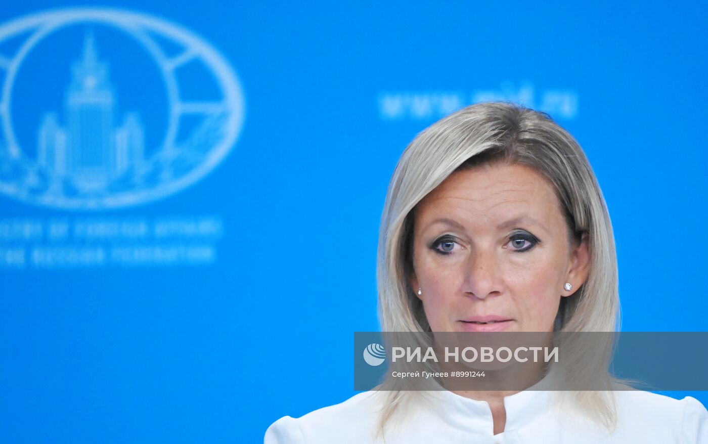 Брифинг официального представителя МИД России М. Захаровой 