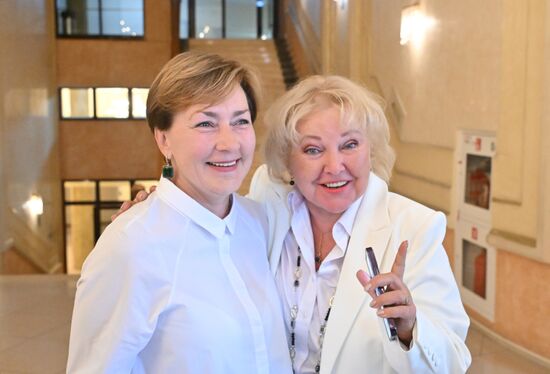 Сбор труппы Московского Губернского театра