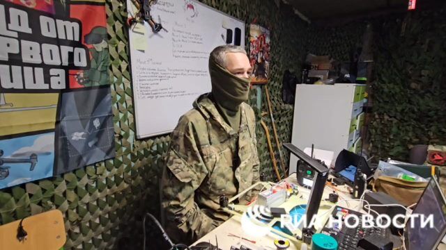 Бойцы "Ахмата" переделывают для работы трофейные украинские дроны