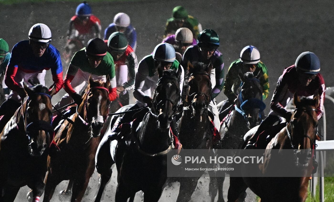 Cкачки на приз президента РФ на Казанском ипподроме