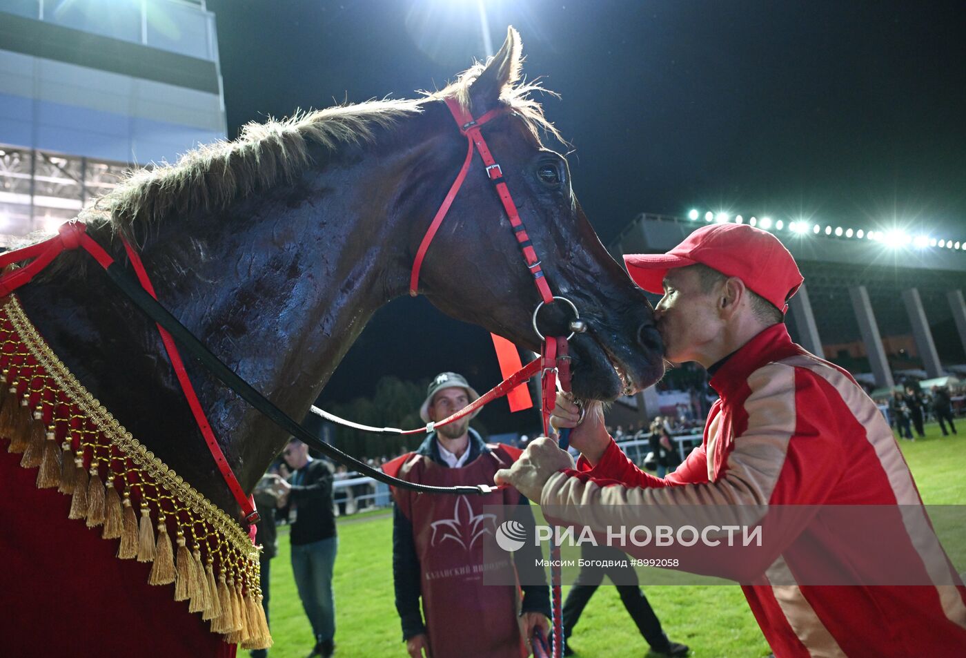 Cкачки на приз президента РФ на Казанском ипподроме