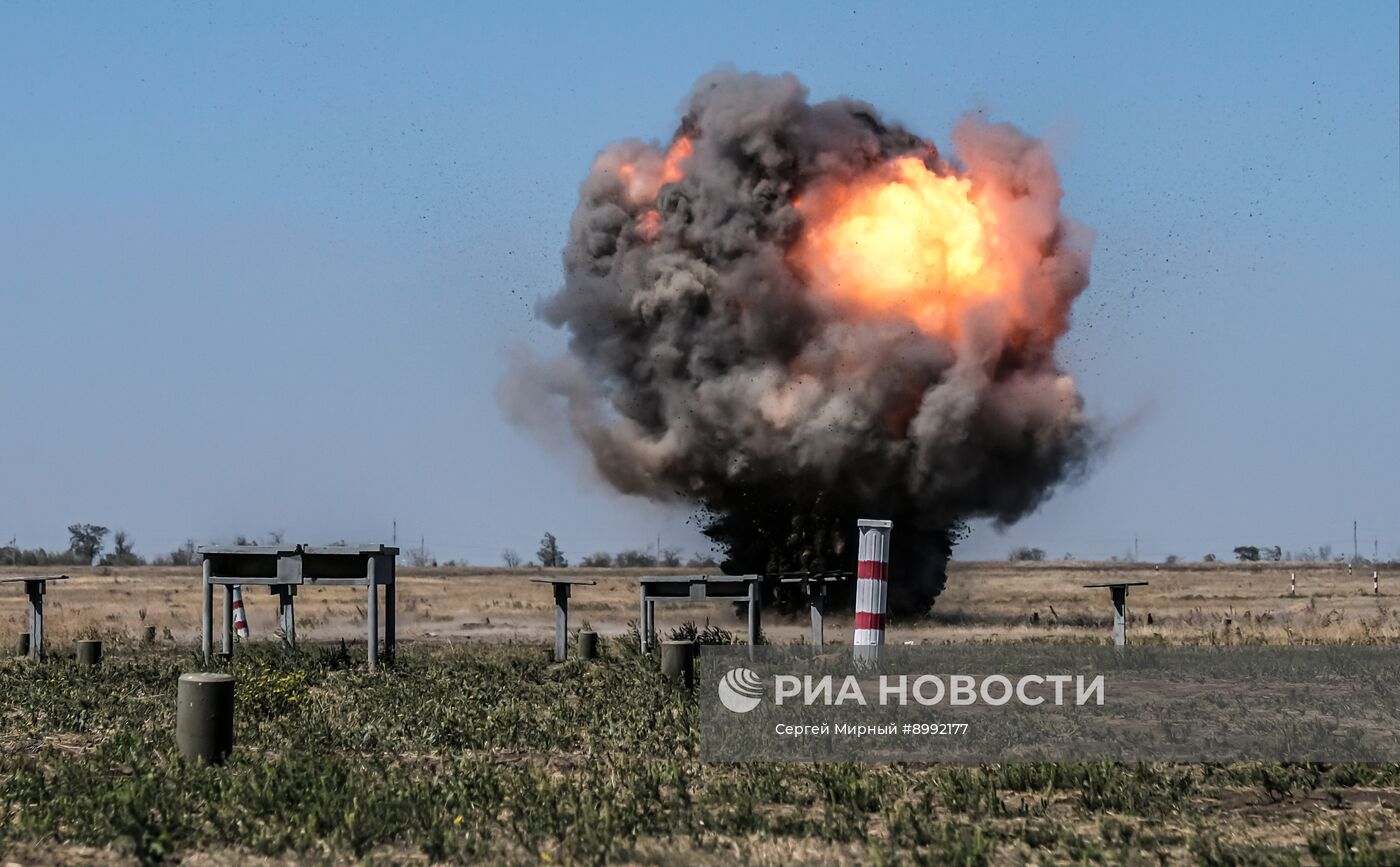 Подготовка саперов группировки войск "Днепр" в Запорожской области