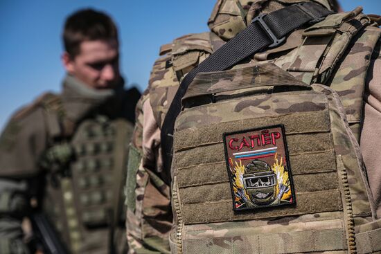 Подготовка саперов группировки войск "Днепр" в Запорожской области