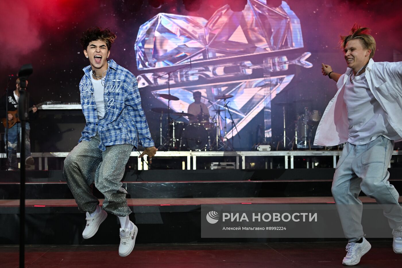 Фестиваль "Лето "Вокруг света". Новое поколение" в Омске