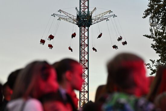 Фестиваль "Лето "Вокруг света". Новое поколение" в Омске