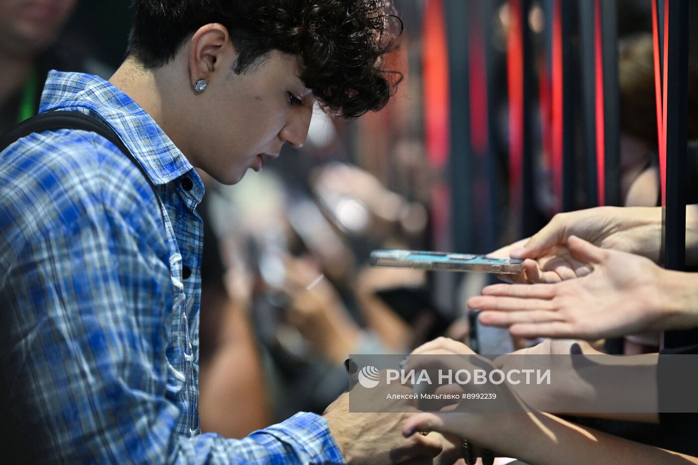 Фестиваль "Лето "Вокруг света". Новое поколение" в Омске