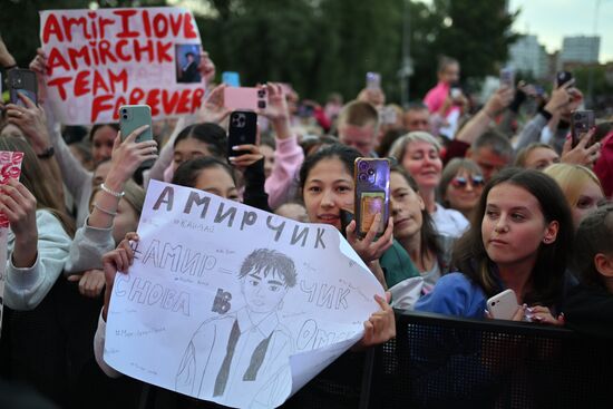 Фестиваль "Лето "Вокруг света". Новое поколение" в Омске