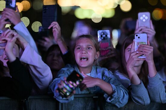 Фестиваль "Лето "Вокруг света". Новое поколение" в Омске