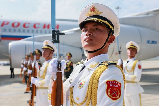 Официальный визит президента Владимира Путина в КНР