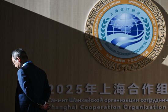 Саммит ШОС в Тяньцзине