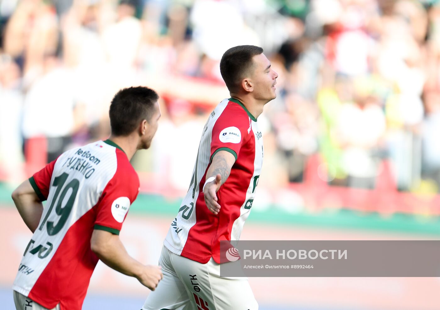 Футбол. РПЛ. "Локомотив" (Москва) - "Крылья Советов" (Самара)