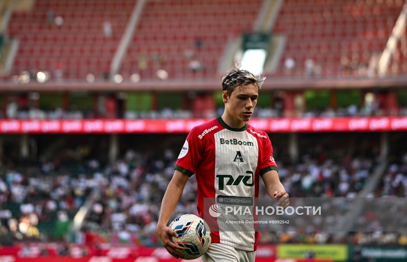 Футбол. РПЛ. "Локомотив" (Москва) - "Крылья Советов" (Самара)