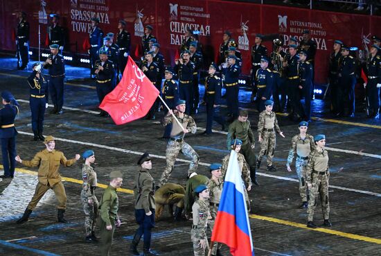 Церемония закрытия фестиваля "Спасская башня"