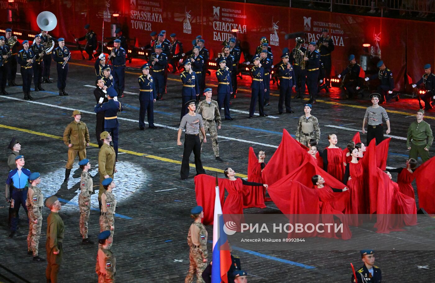 Церемония закрытия фестиваля "Спасская башня"