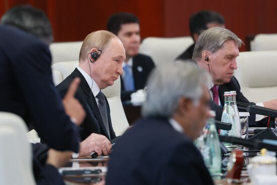 Саммит ШОС -2025. День второй