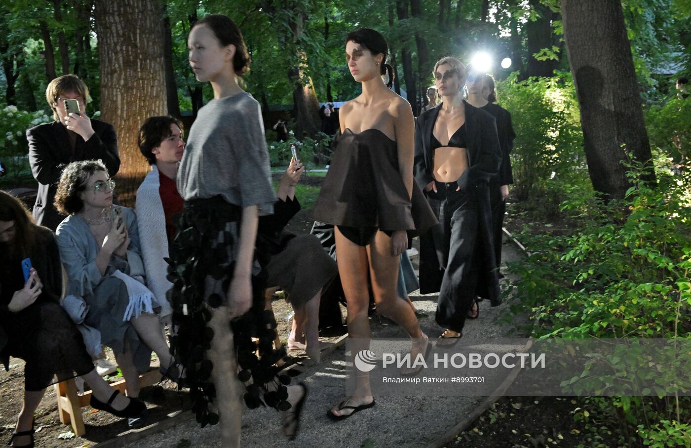 Показ RUBAN в Музее-усадьбе Л.Н. Толстого в Москве