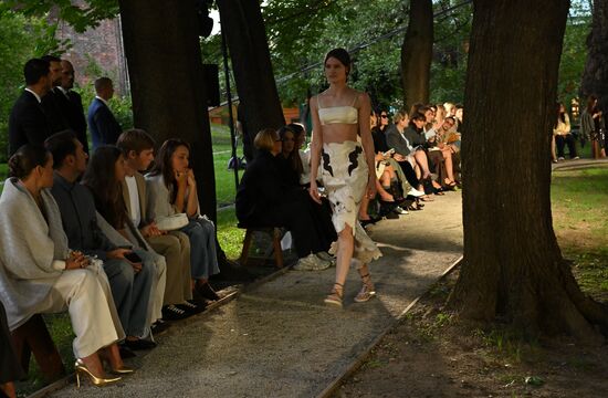 Показ RUBAN в Музее-усадьбе Л.Н. Толстого в Москве