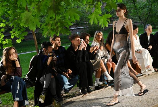 Показ RUBAN в Музее-усадьбе Л.Н. Толстого в Москве