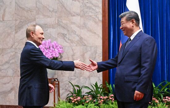 Официальный визит президента Владимира Путина в Китай