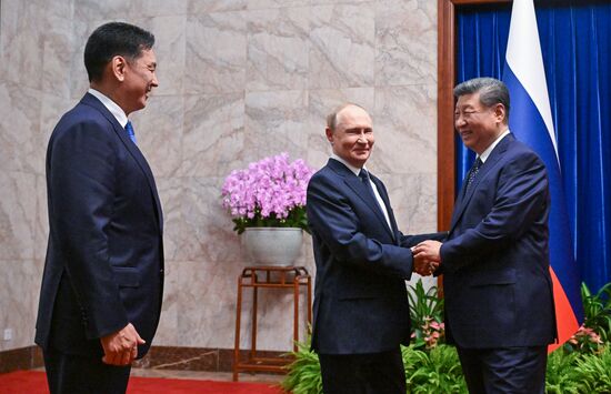 Официальный визит президента Владимира Путина в Китай