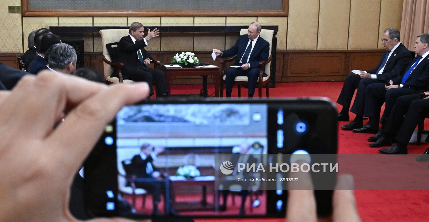 Официальный визит президента Владимира Путина в Китай