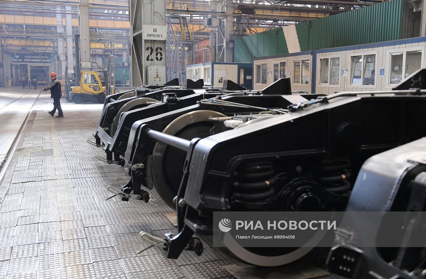 Сварка первого поезда для ВСМ началась на заводе "Уральские локомотивы"