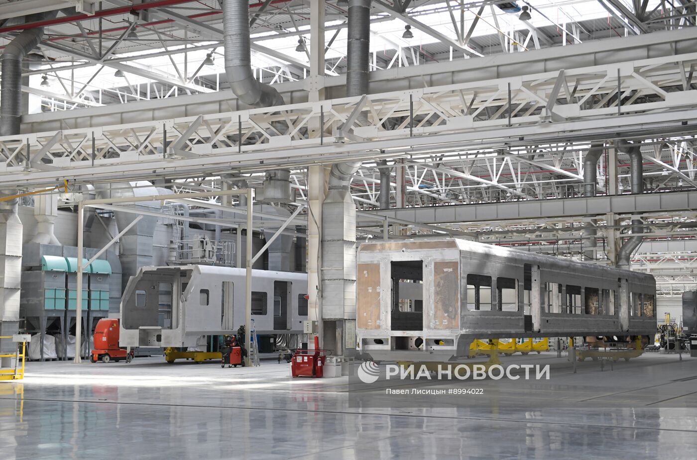 Сварка первого поезда для ВСМ началась на заводе "Уральские локомотивы"