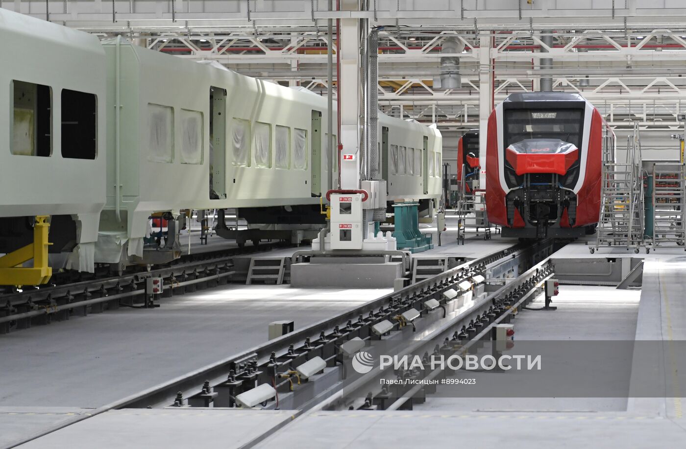 Сварка первого поезда для ВСМ началась на заводе "Уральские локомотивы"