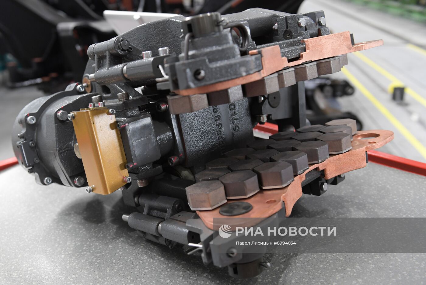 Сварка первого поезда для ВСМ началась на заводе "Уральские локомотивы"