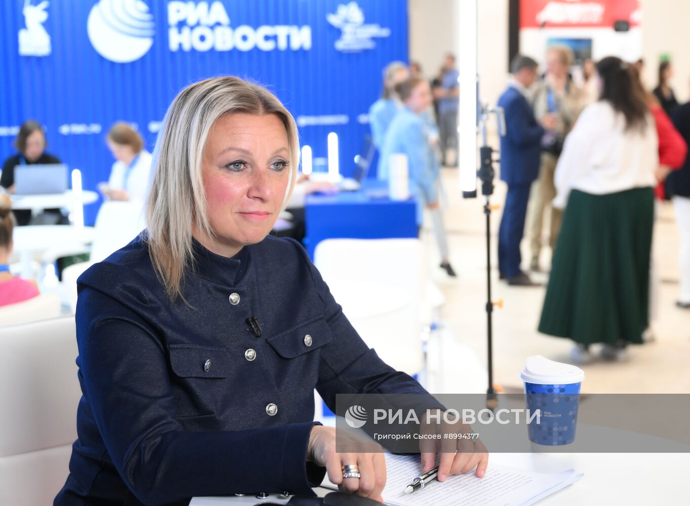 ВЭФ-2025. Стенды РИА Новости и радио Sputnik