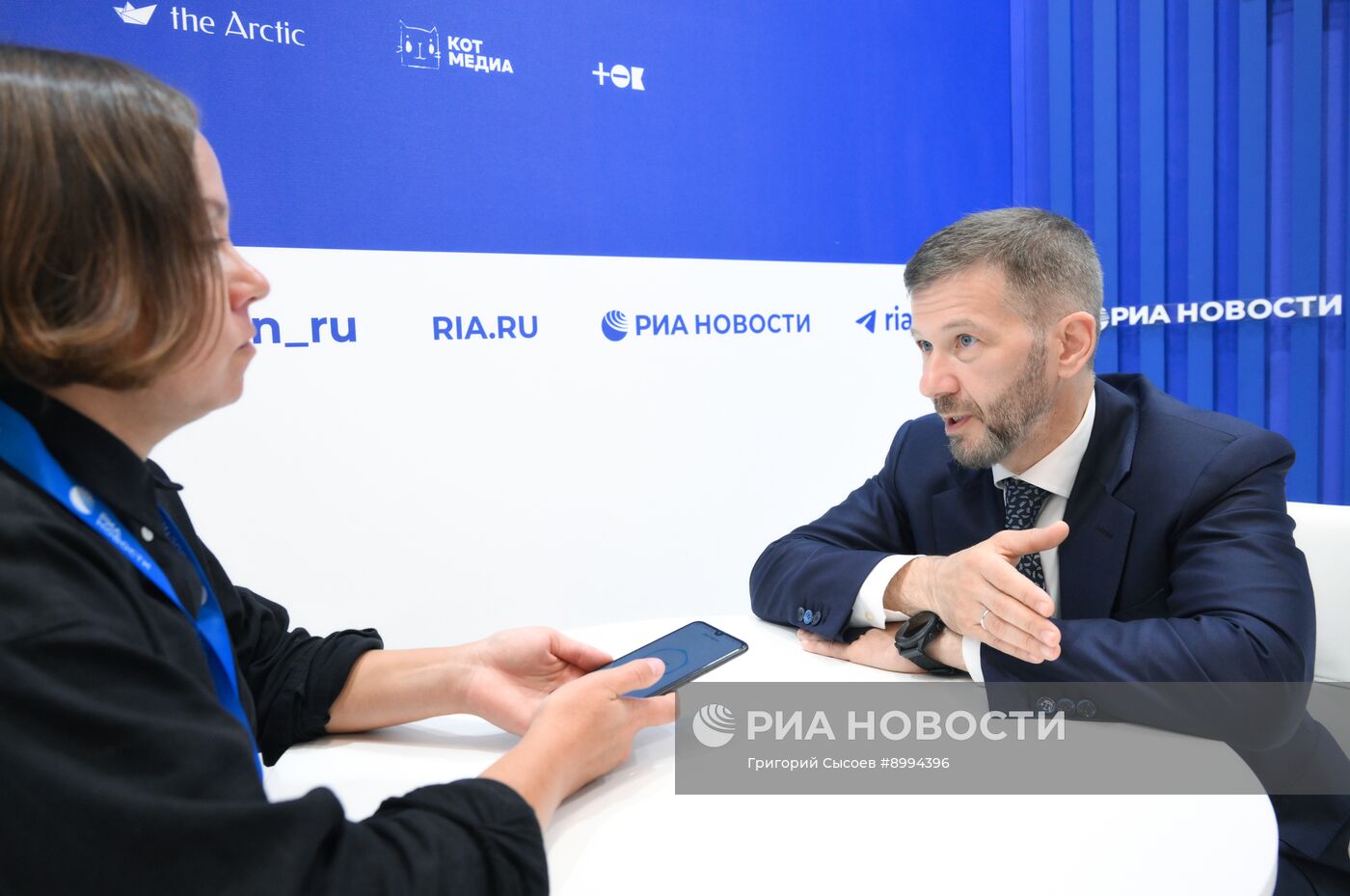 ВЭФ-2025. Стенды РИА Новости и радио Sputnik