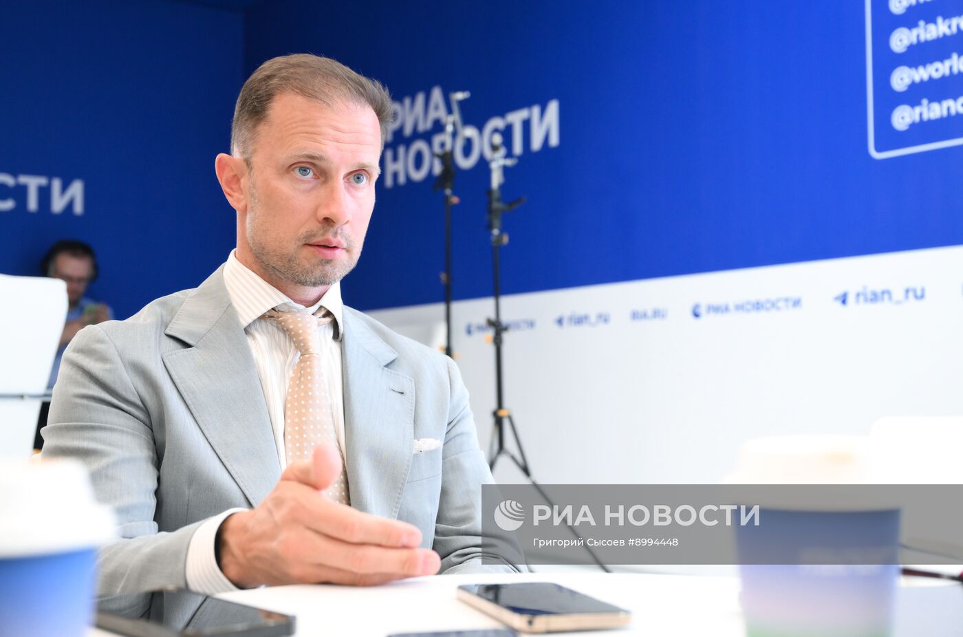 ВЭФ-2025. Стенды РИА Новости и радио Sputnik