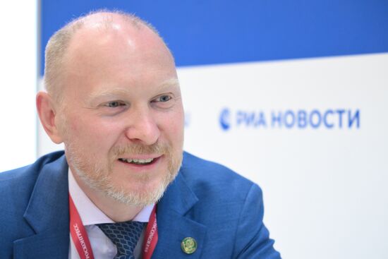 ВЭФ-2025. Стенды РИА Новости и радио Sputnik