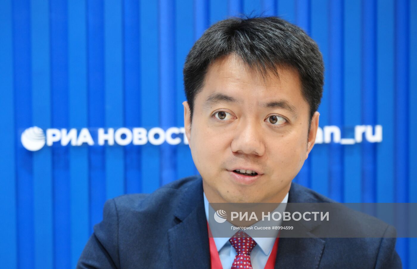 ВЭФ-2025. Стенды РИА Новости и радио Sputnik