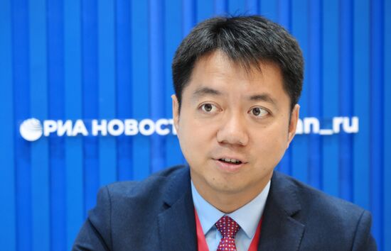 ВЭФ-2025. Стенды РИА Новости и радио Sputnik