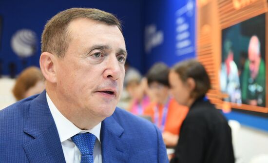 ВЭФ-2025. Стенды РИА Новости и радио Sputnik