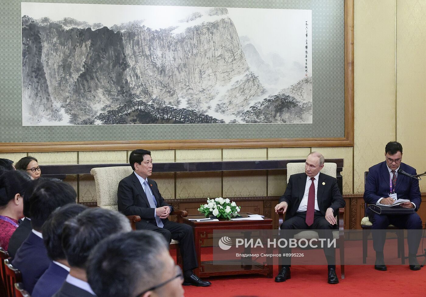 Официальный визит президента Владимира Путина в Китай