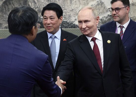 Официальный визит президента Владимира Путина в Китай