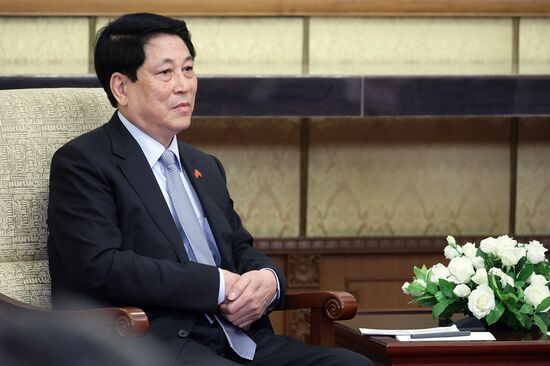 Официальный визит президента Владимира Путина в Китай