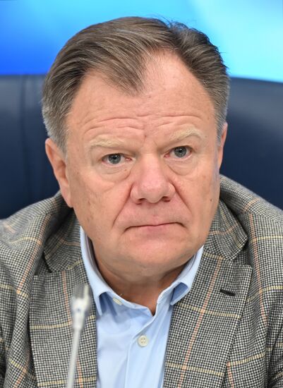 П/к народной артистки России Ларисы Долиной