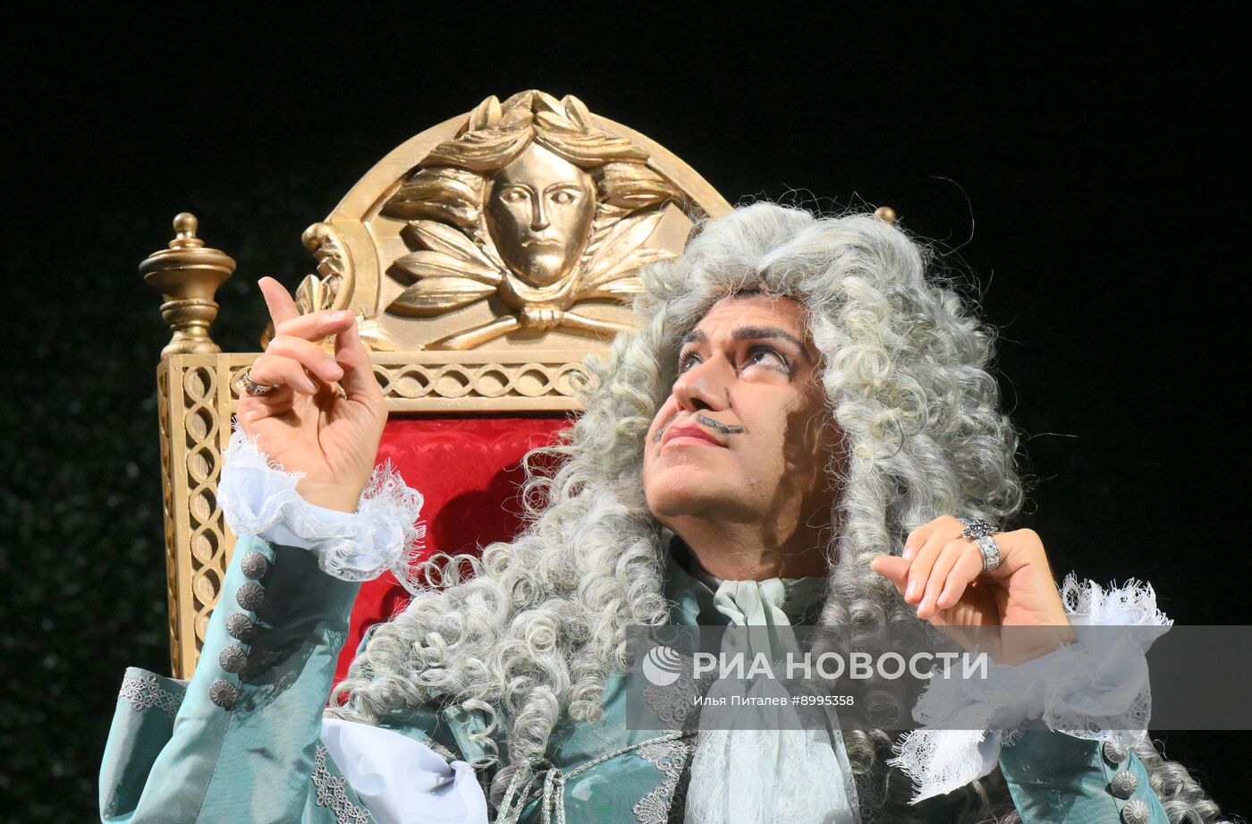 Спектакль "Кабала святош" в МХТ имени А.П. Чехова