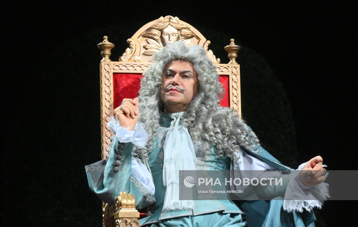Спектакль "Кабала святош" в МХТ имени А.П. Чехова 