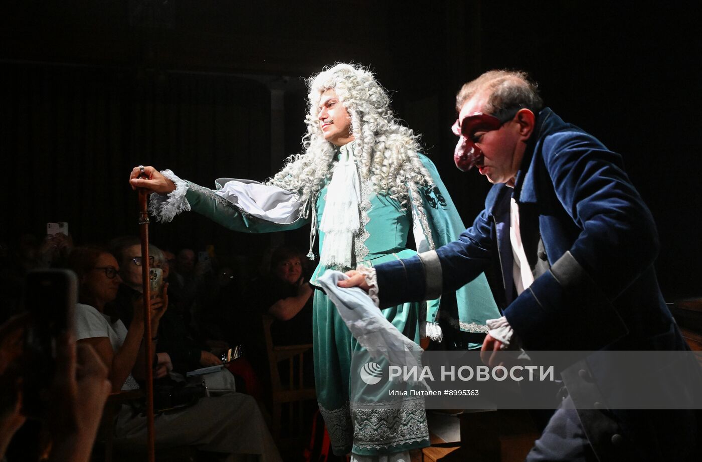 Спектакль "Кабала святош" в МХТ имени А.П. Чехова