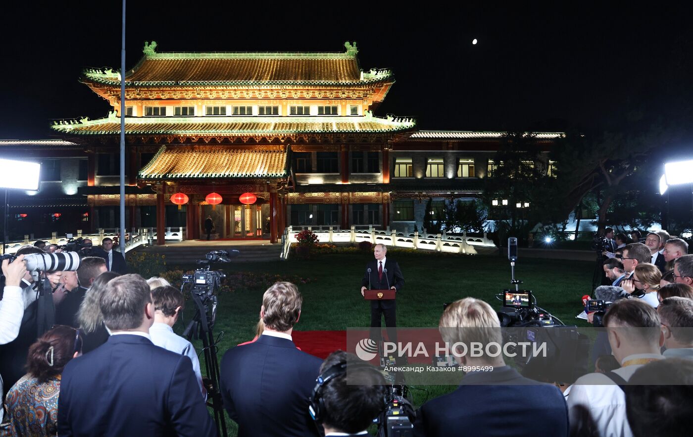 Официальный визит президента Владимира Путина в Китай