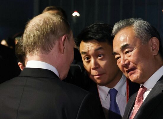 Официальный визит президента Владимира Путина в Китай