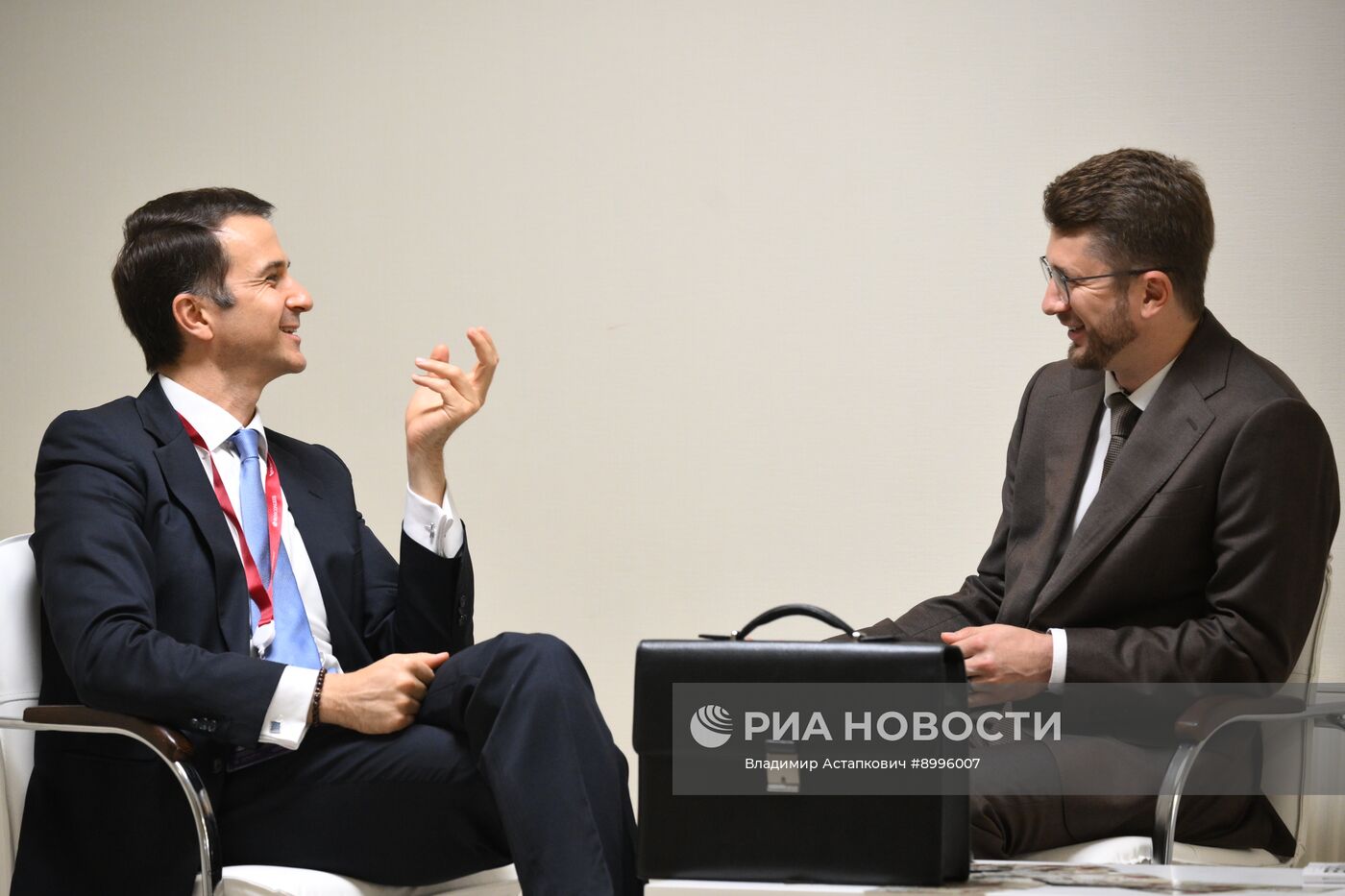 ВЭФ-2025. Работа форума