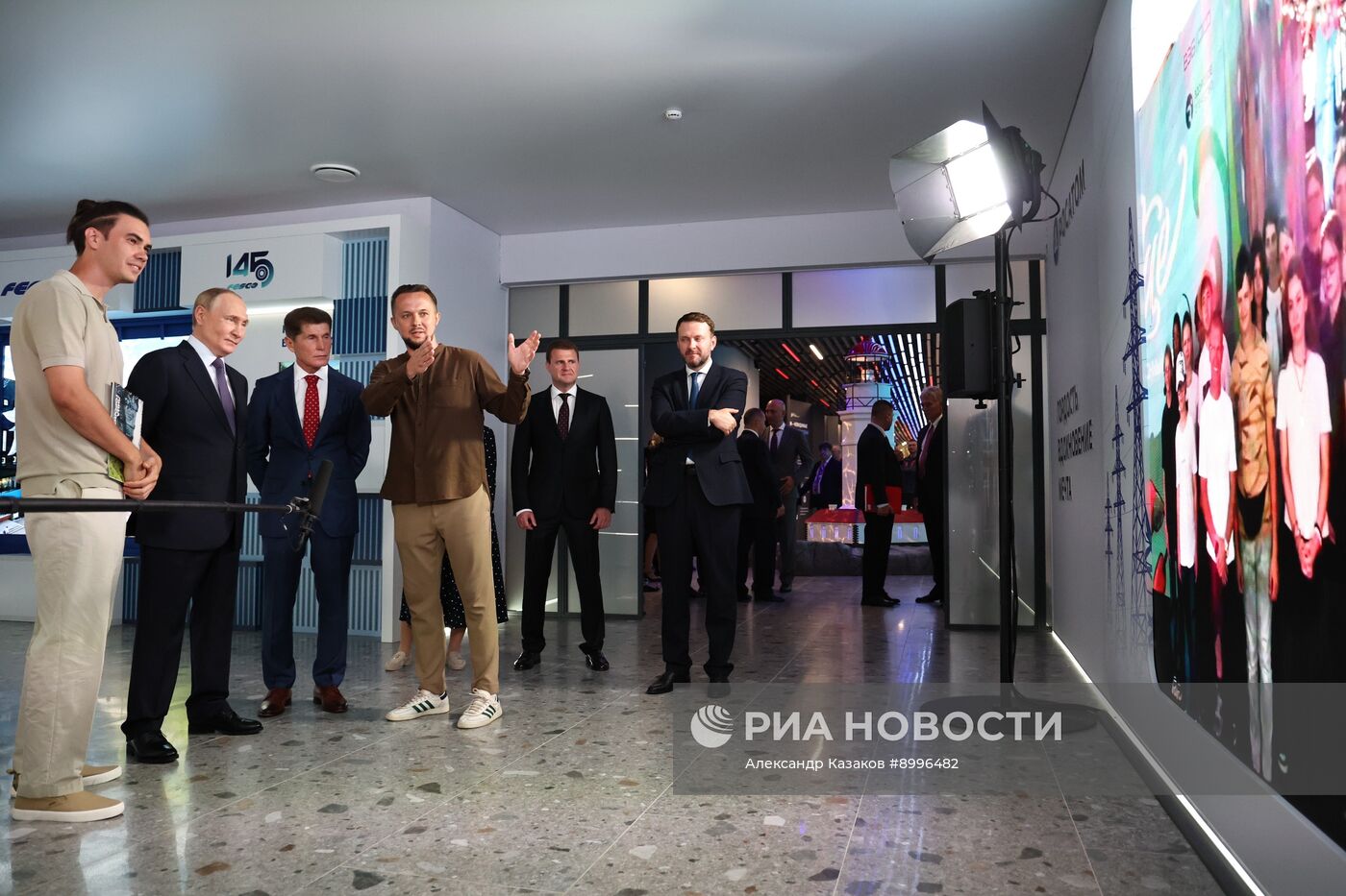 Рабочая поездка президента Владимира Путина во Владивосток