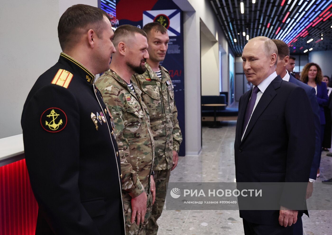 Рабочая поездка президента Владимира Путина во Владивосток