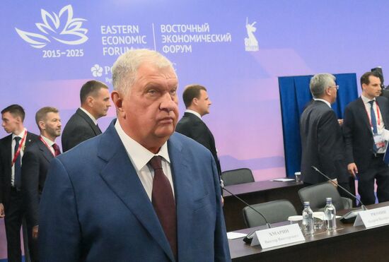 Рабочая поездка президента Владимира Путина во Владивосток