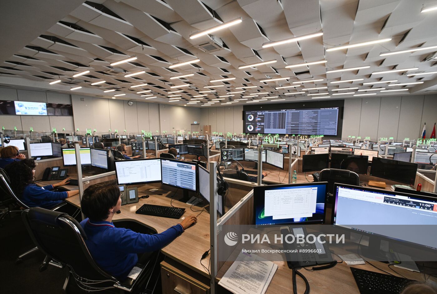 Работа центра службы "112"